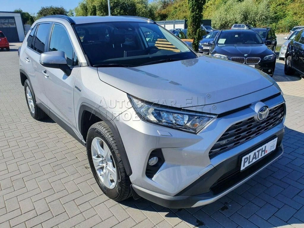 Toyota RAV4 2.5 Hybrid FWD