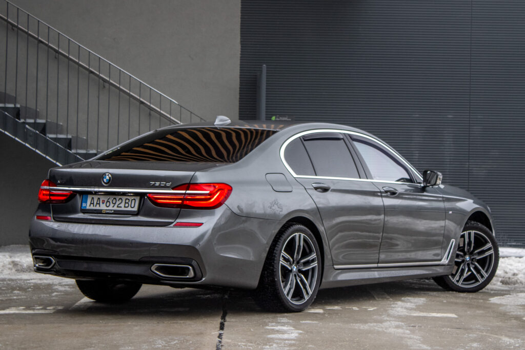 BMW rad 7