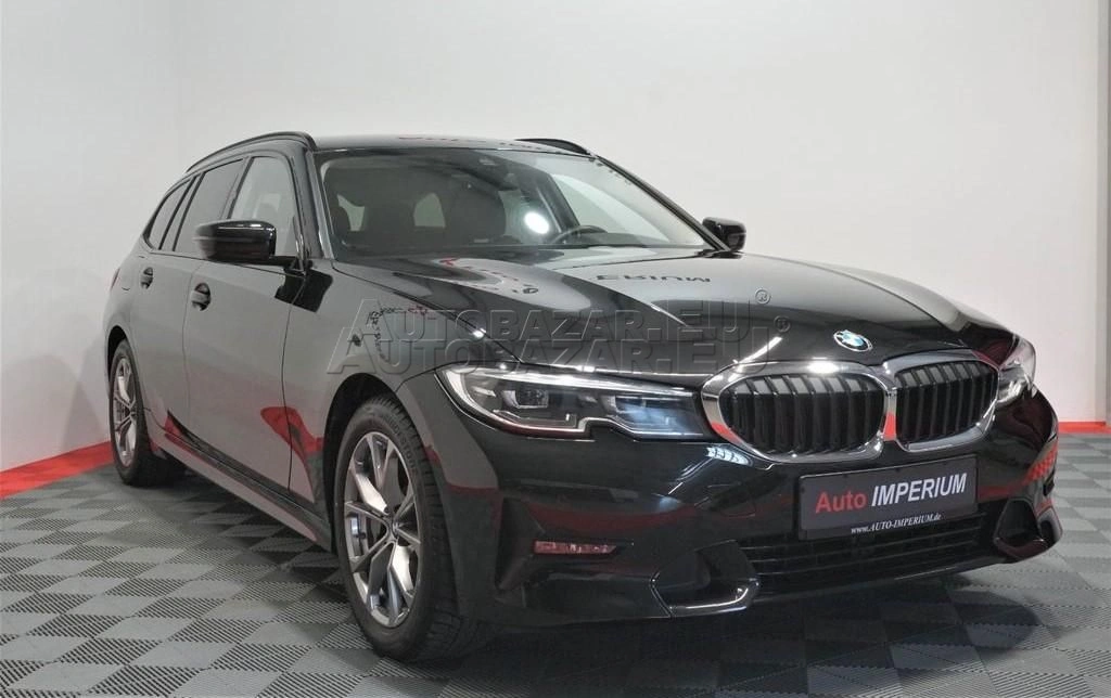 BMW rad 3 Touring 330i Touring A/T