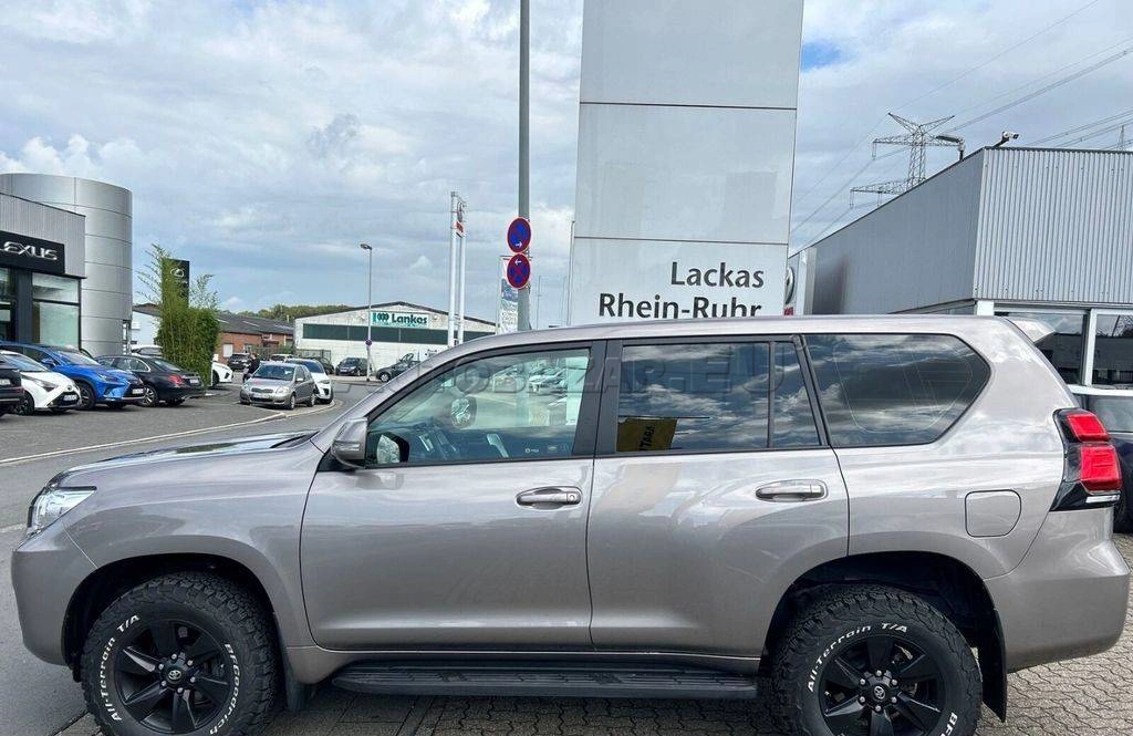 Toyota Land Cruiser Basis 2.8 A/T