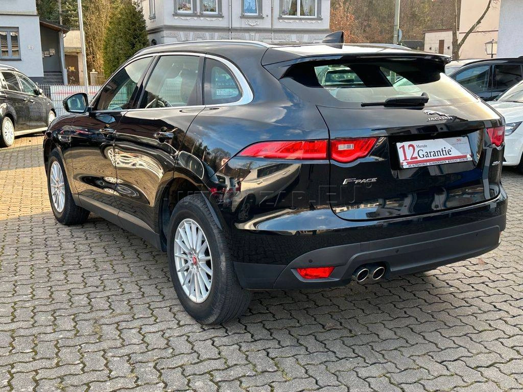 Jaguar F-Pace F Pace 2.0d A/T