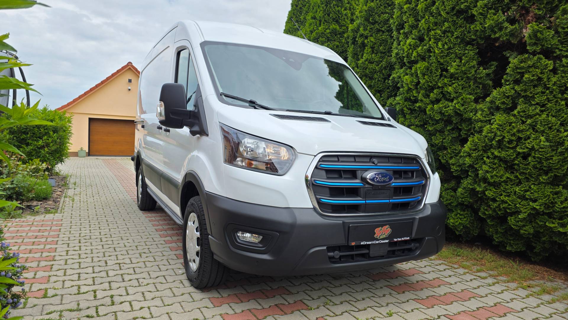 Ford Transit E- L2H2