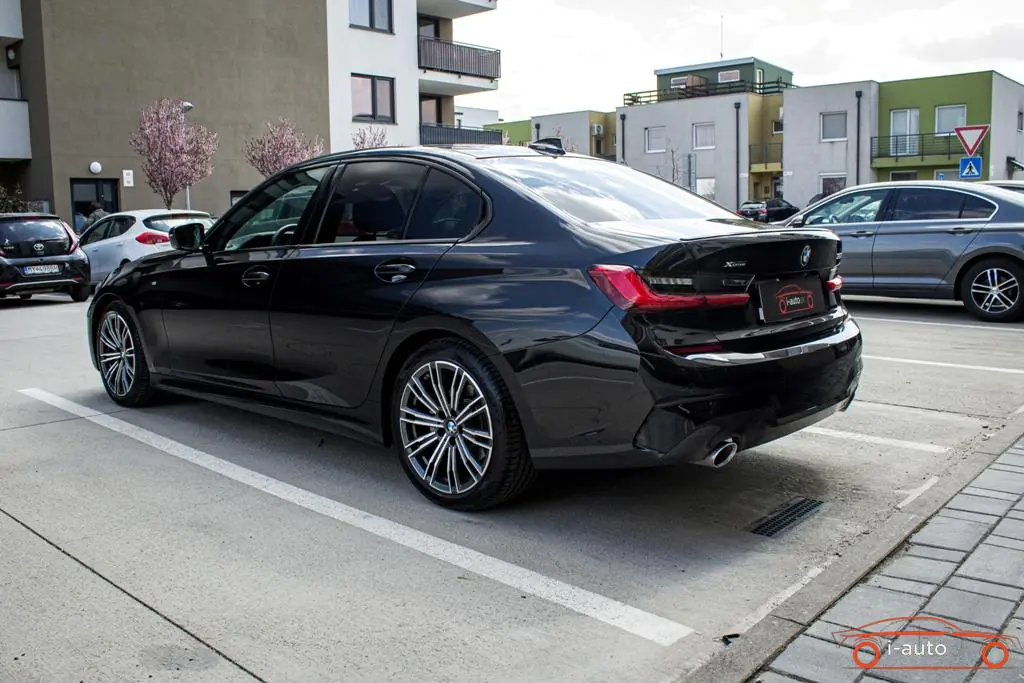 BMW Rad 3 2021 na predaj – fotografia 9