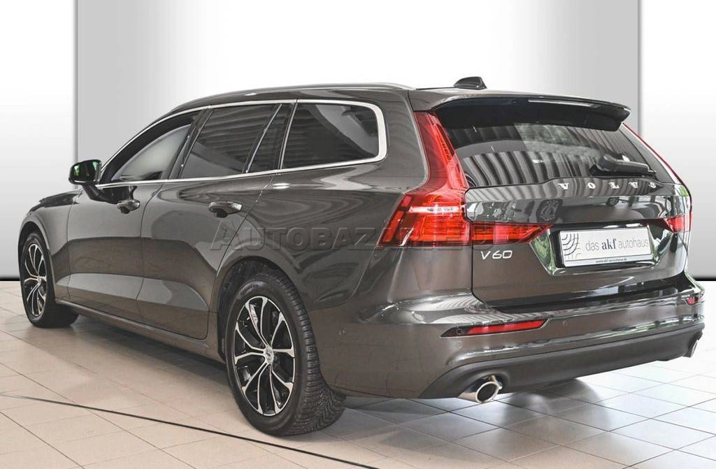 Volvo V60 B4 Core A/T