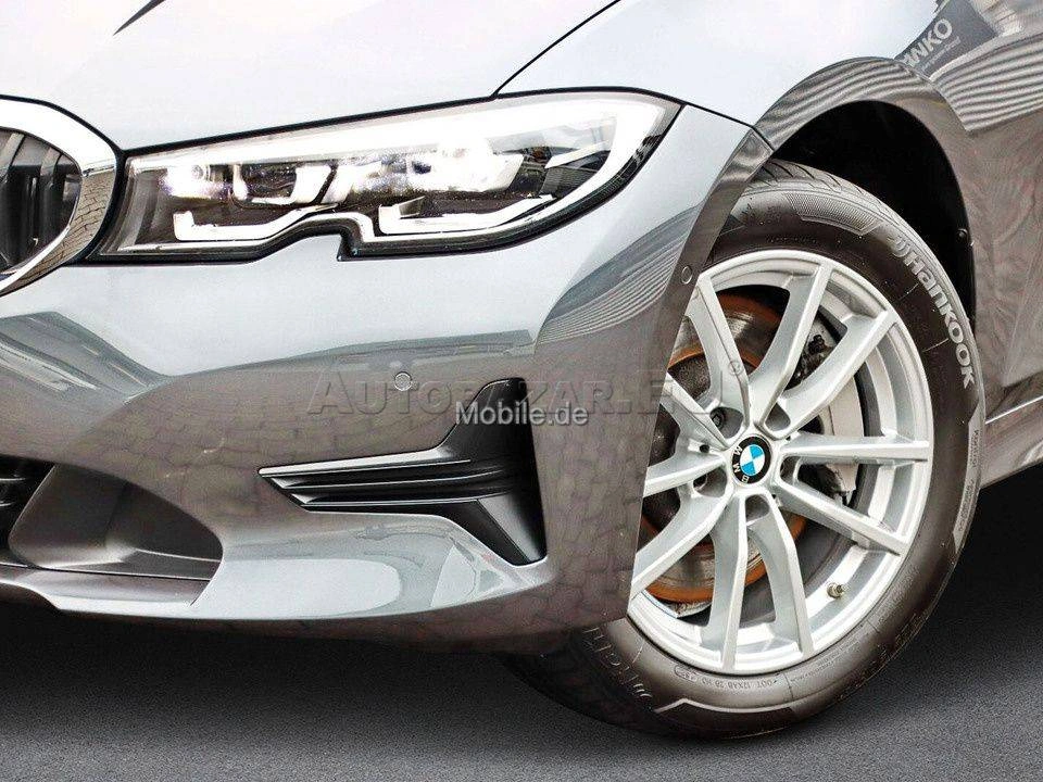 BMW Rad 3 330d A/T
