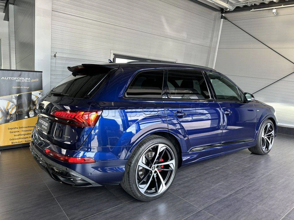 Audi Q7 55 3.0 TFSI mHEV S line quattro tiptronic