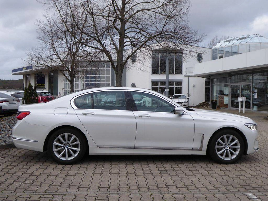 BMW Rad 7 730d xDrive A/T