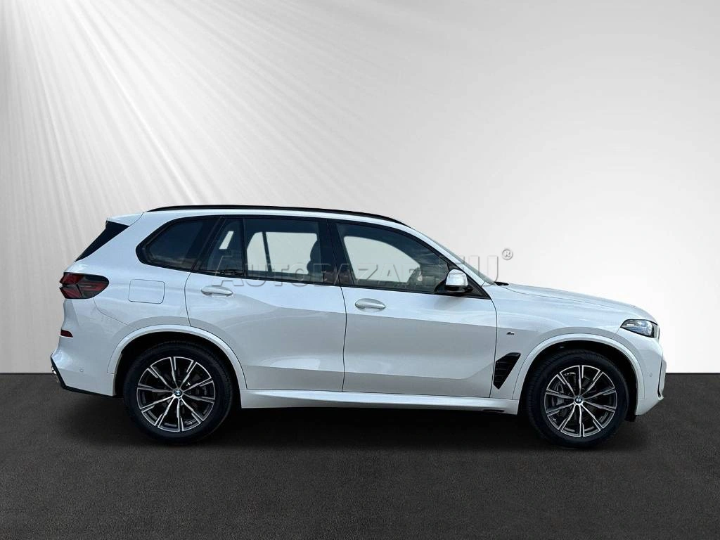 BMW X5 xDrive 40i mHEV A/T
