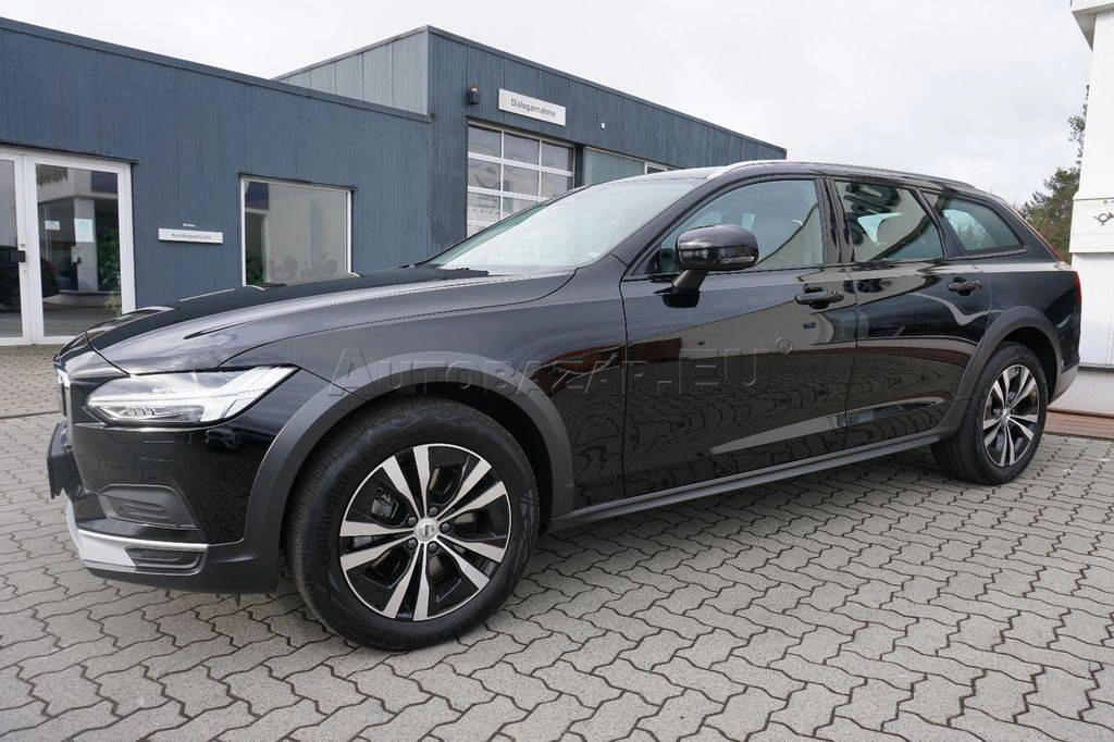Volvo V90 CC B4 Cross Country AWD A/T