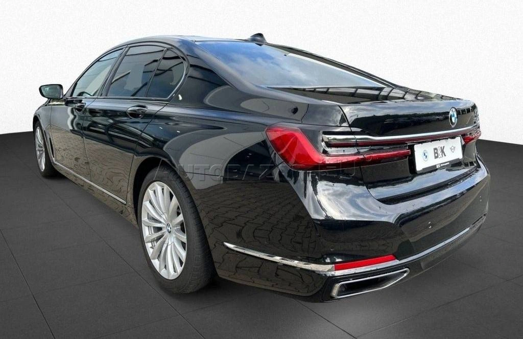BMW Rad 7 730d mHEV A/T