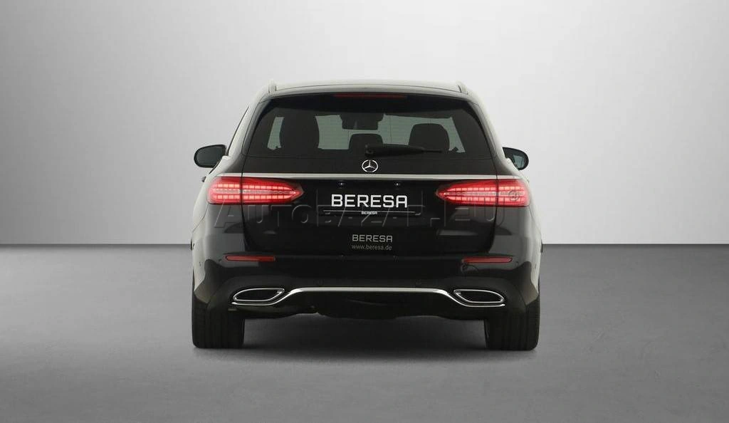 Mercedes-Benz E trieda Kombi 200 4MATIC A/T