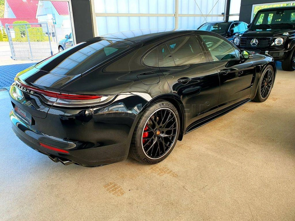 Porsche Panamera 4S A/T