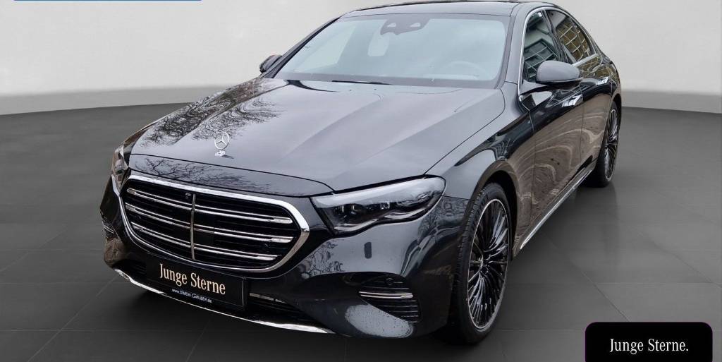 Mercedes-Benz E trieda Sedan 400  4MATIC A/T