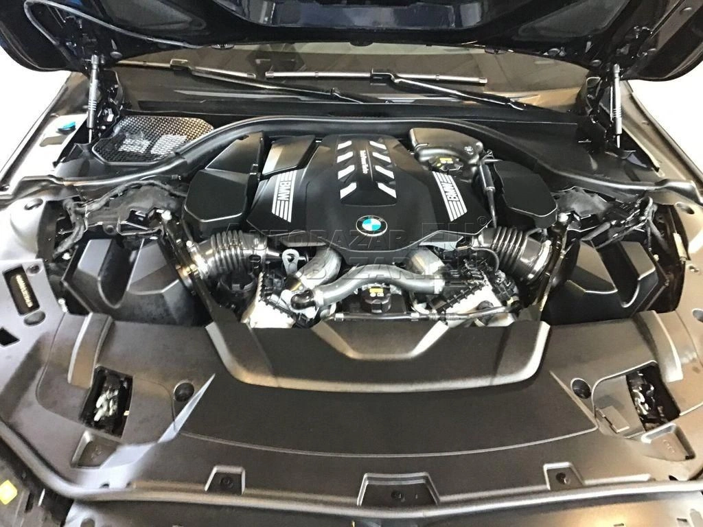 BMW Rad 7 2020 na predaj – fotografia 13