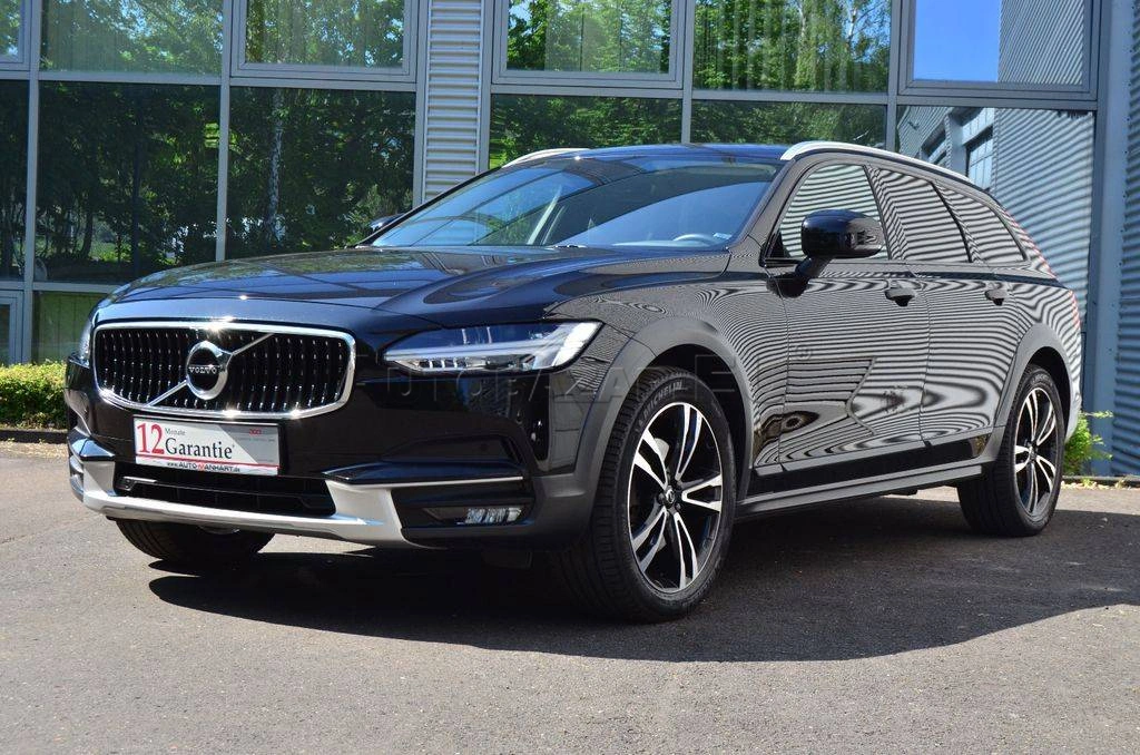 Volvo V90 CC D4 2.0L Cross Country Pro AWD A/T