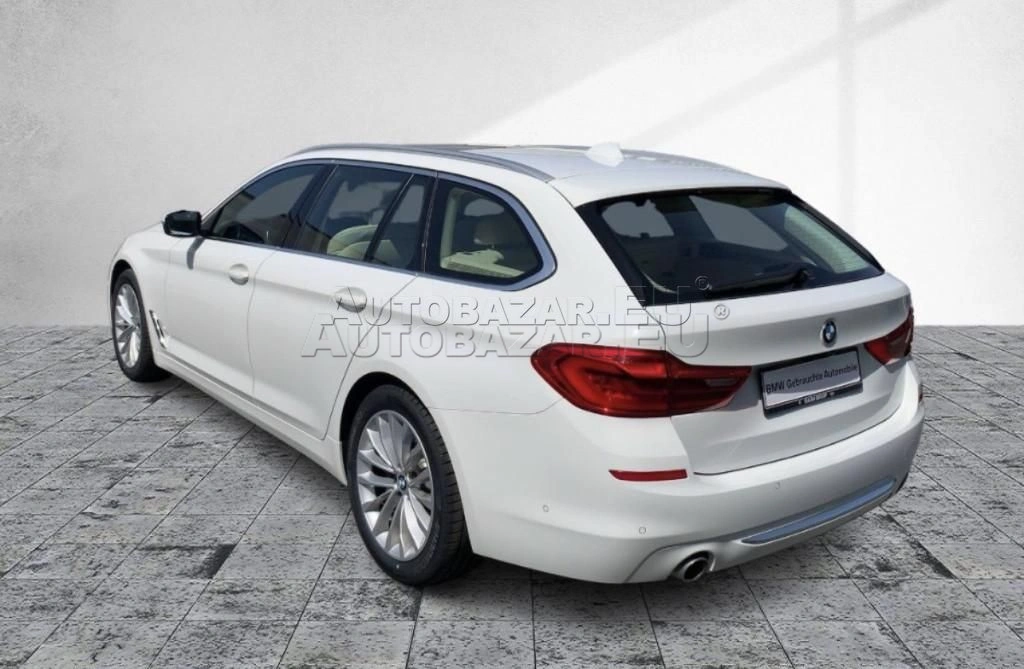 BMW rad 5 Touring 520d A/T Luxury Line