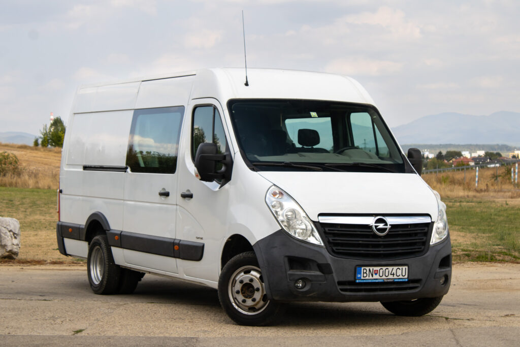 Opel Movano Van