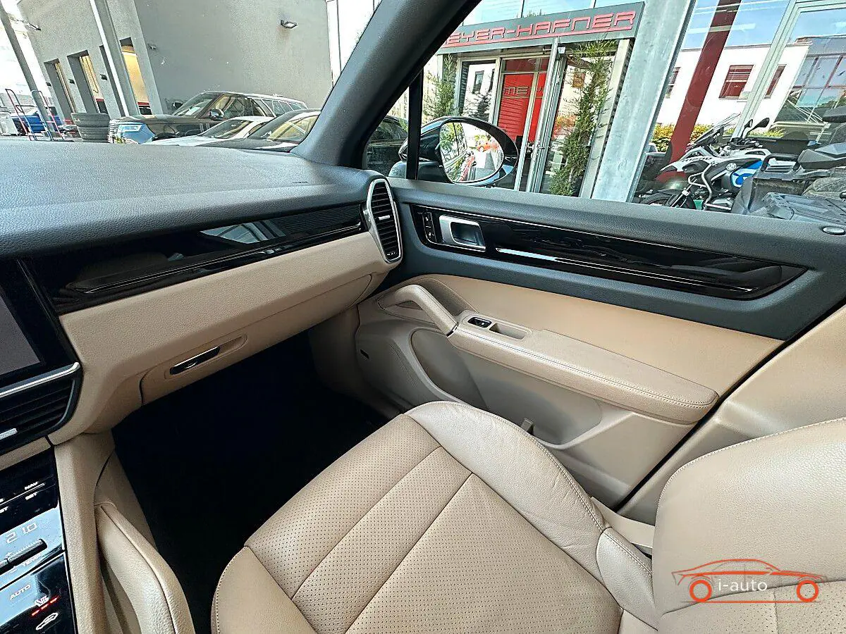 Porsche Cayenne 2018 na predaj – fotografia 27