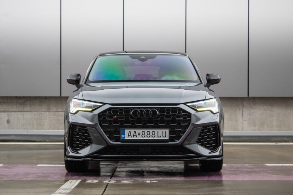 Audi RSQ3