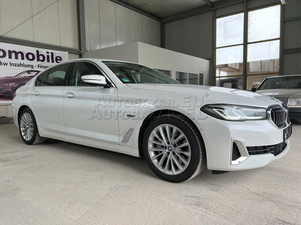 BMW rad 5 530e A/T
