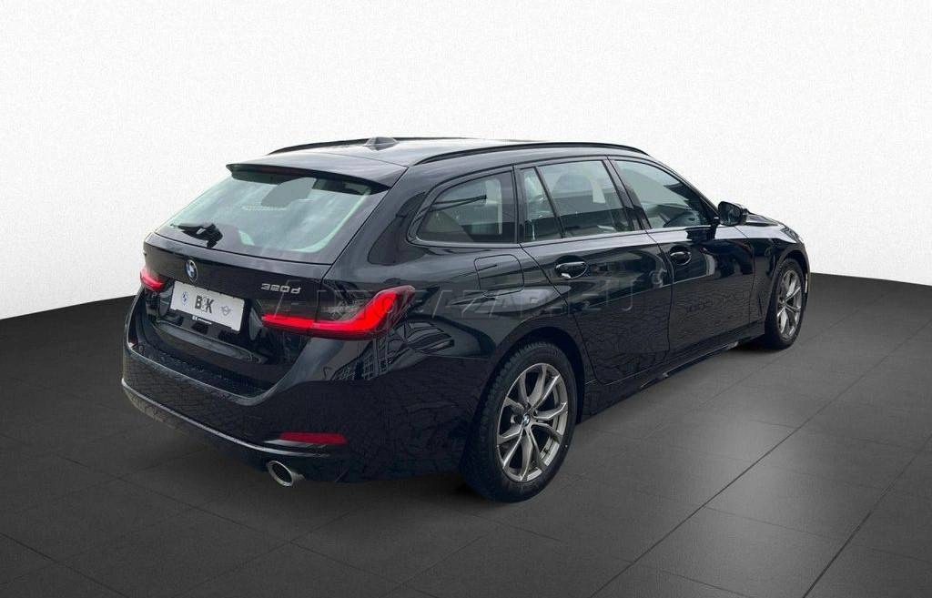 BMW Rad 3 Touring 320d mHEV  xDrive A/T