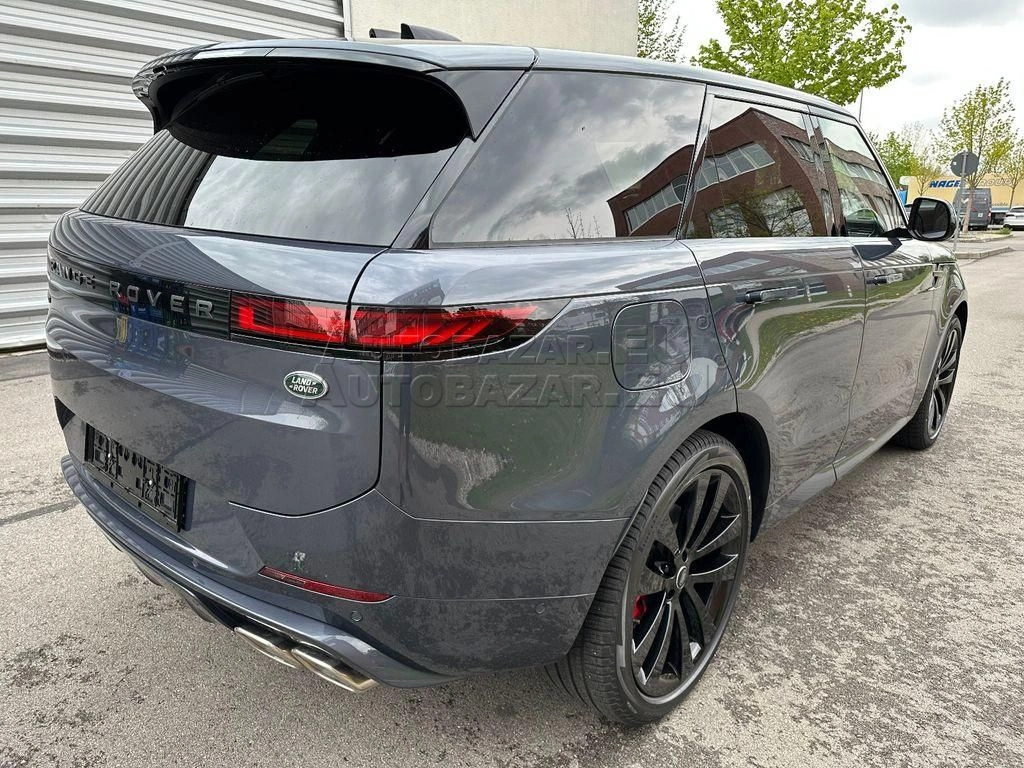 Land Rover Range Rover Sport 4.4 V8 P530 MHEV First Edition AWD A/T