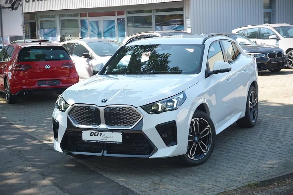 BMW iX2 20 eDrive M Sport