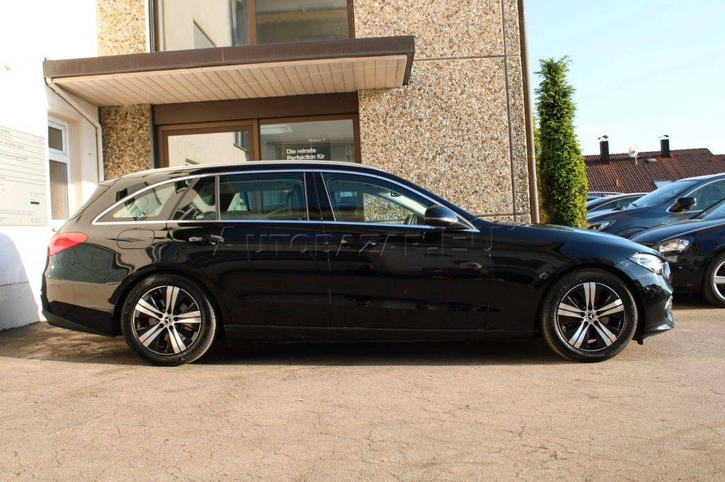 Mercedes-Benz C trieda Kombi 220 d mHEV A/T