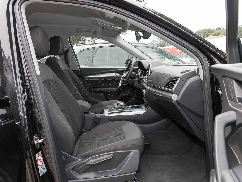 Audi Q5 40 2.0 TDI Basis quattro S tronic