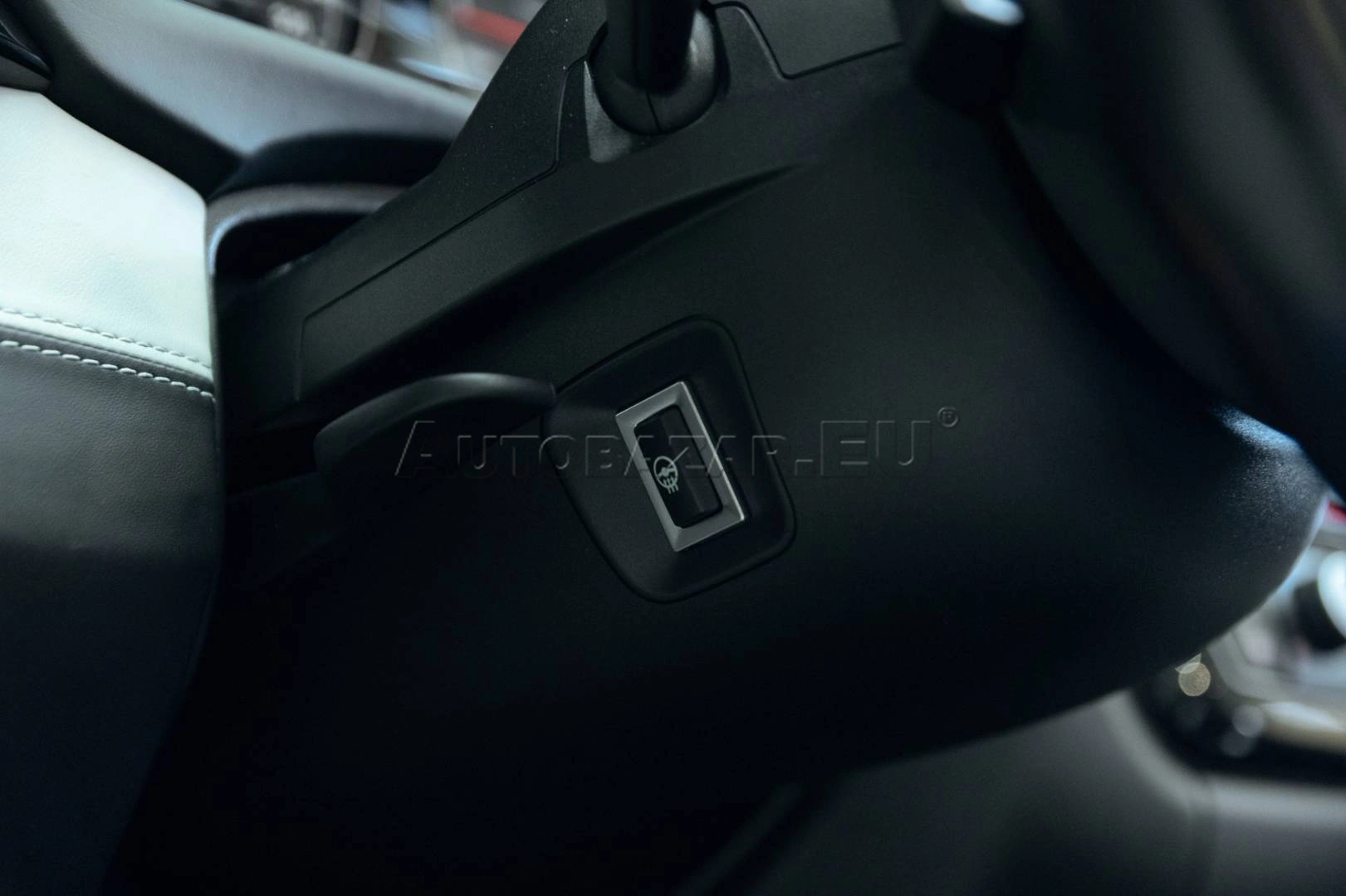 BMW M4 2018 na predaj – fotografia 17