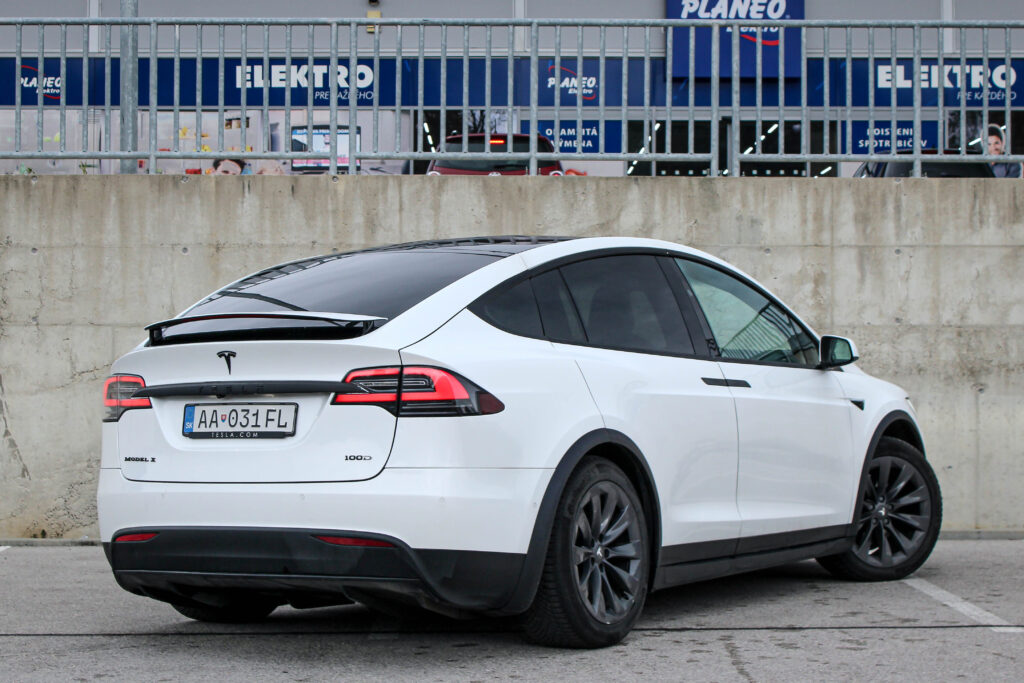 Tesla ModelX