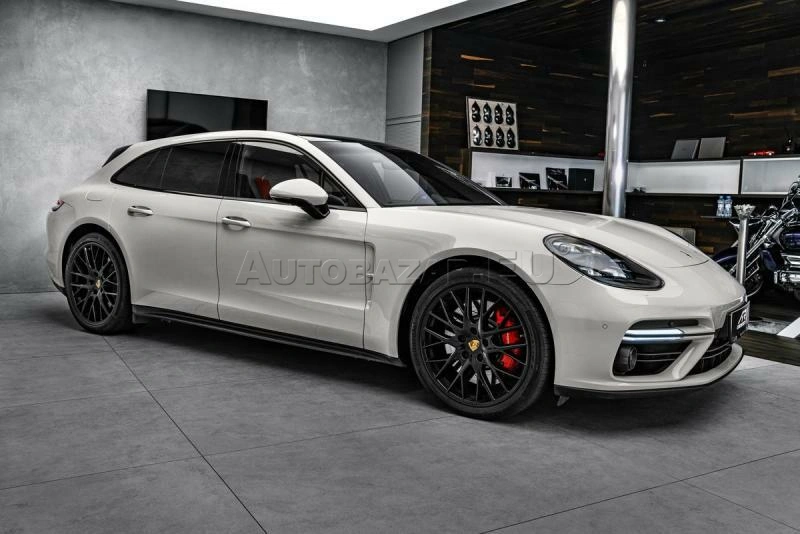 Porsche Panamera ST Turbo