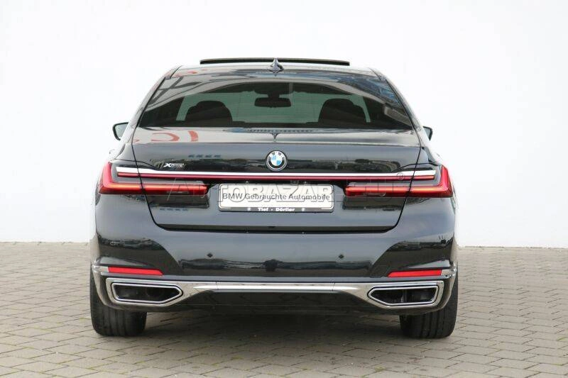 BMW Rad 7 730d mHEV xDrive A/T