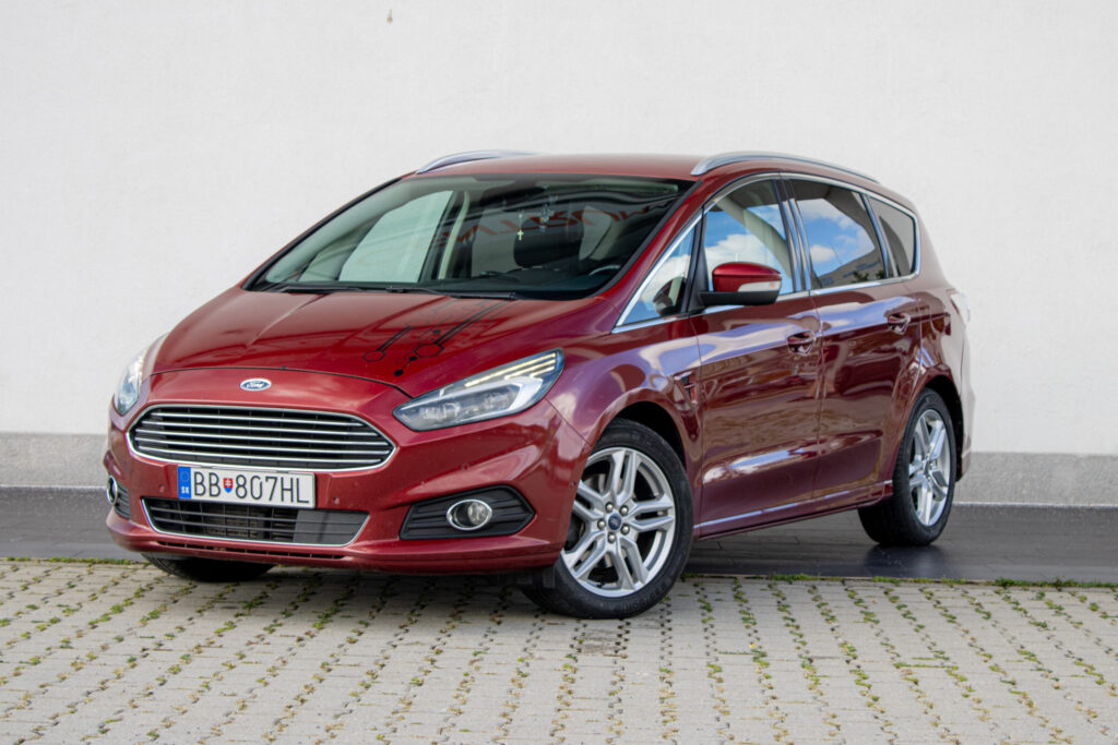 Ford S-Max