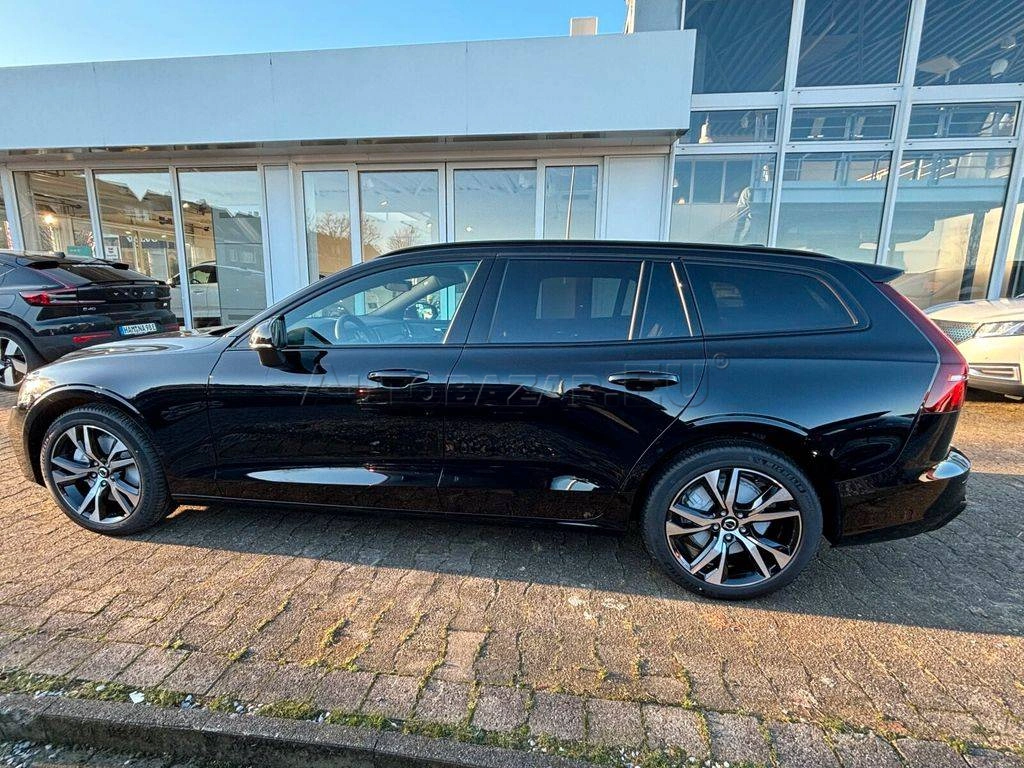 Volvo V60 B4 Plus Dark A/T