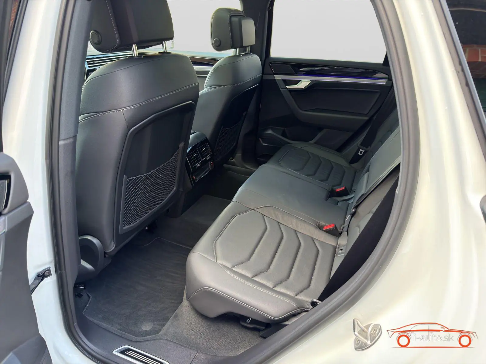 Volkswagen Touareg 2022 na predaj – fotografia 11