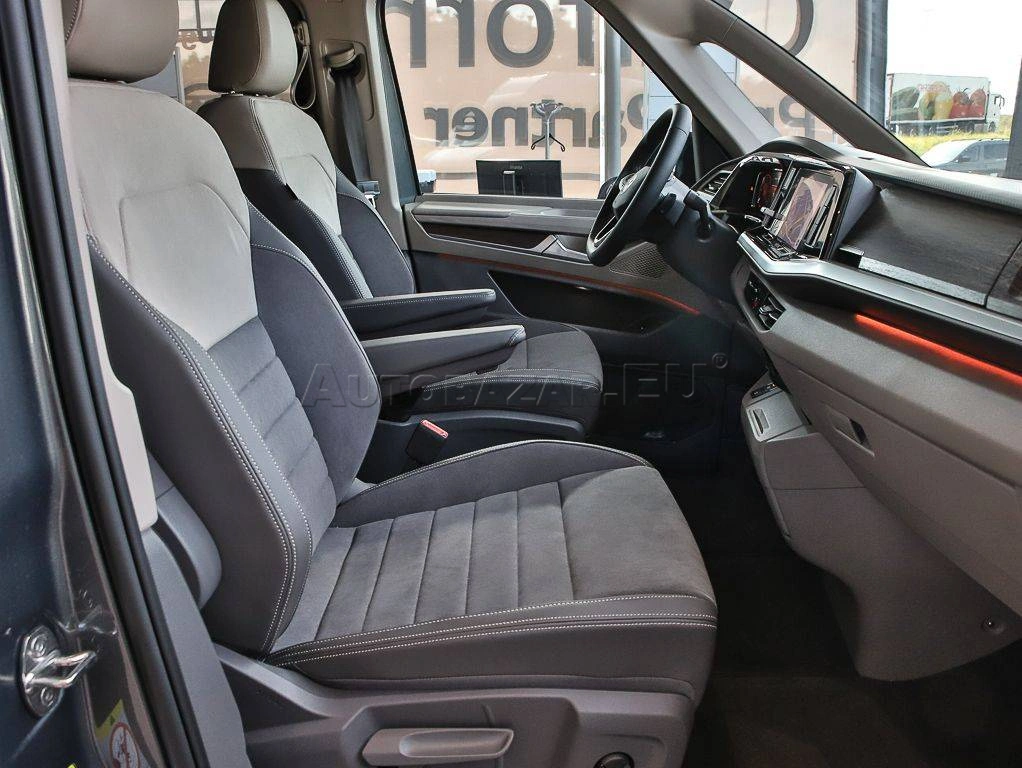 Volkswagen T7 Multivan 2.0 TDI Style DSG