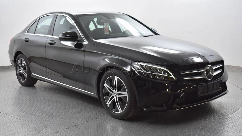 Mercedes-Benz C trieda Sedan 300 d A/T