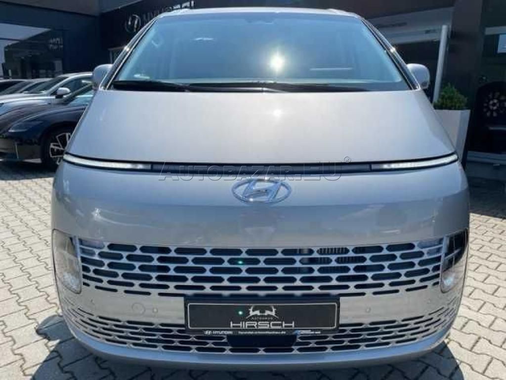 Hyundai Staria 2.2 CRDi Prime 4x4 A/T