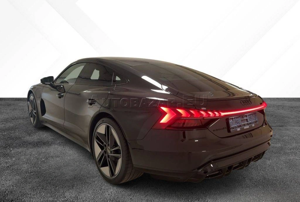 Audi E-tron GT quattro