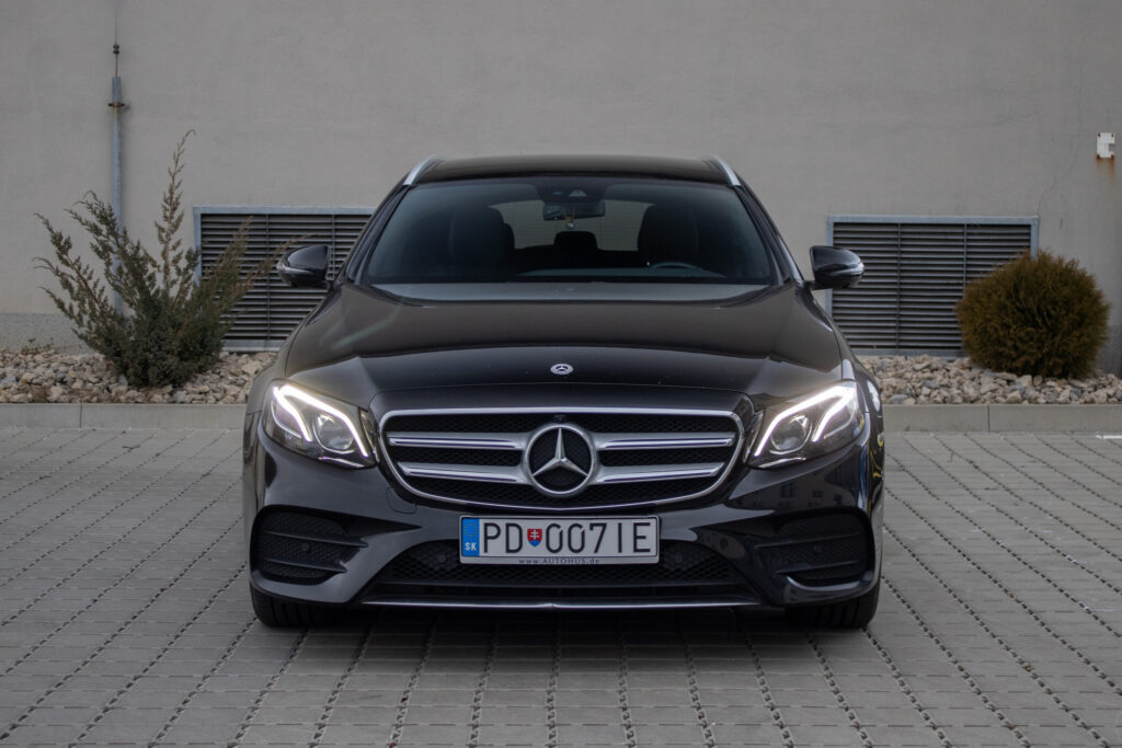 Mercedes-Benz E trieda T