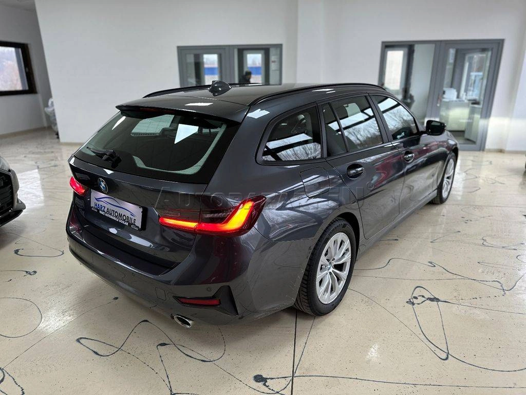 BMW Rad 3 Touring 320d mHEV  xDrive A/T