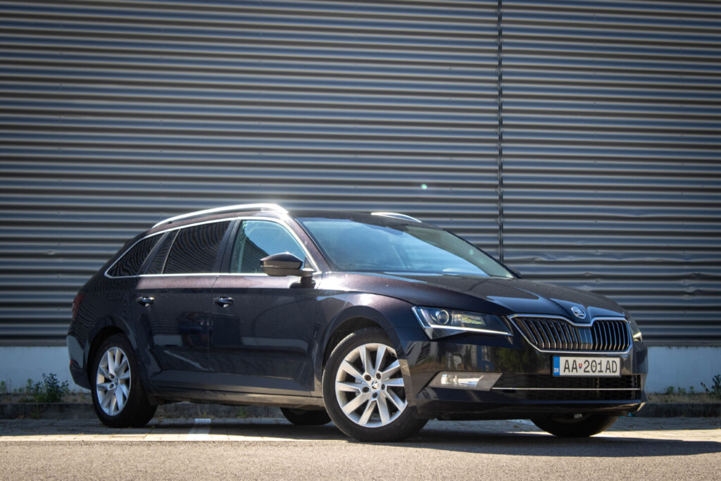 Škoda Superb Combi