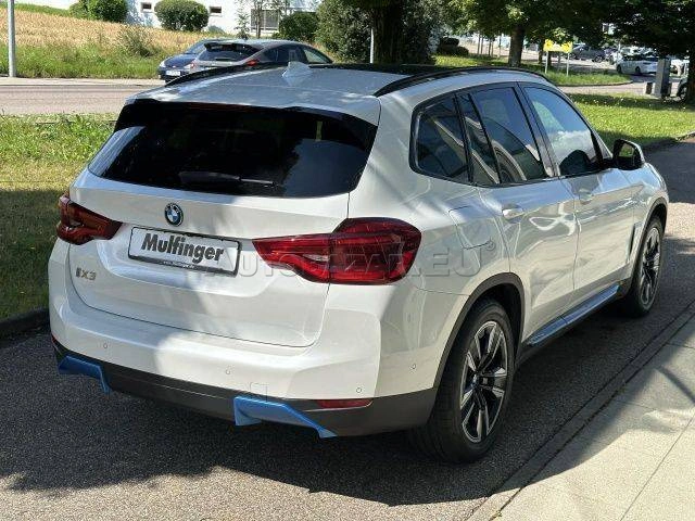 BMW iX3 A/T