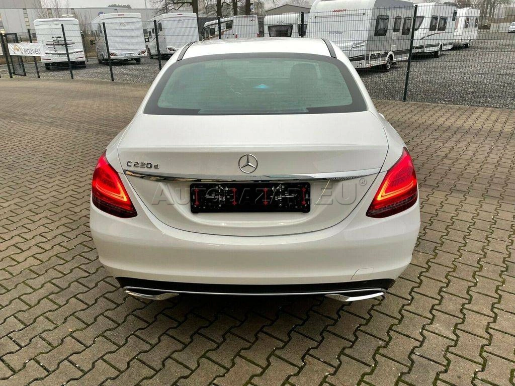 Mercedes-Benz C trieda Sedan 220 d A/T