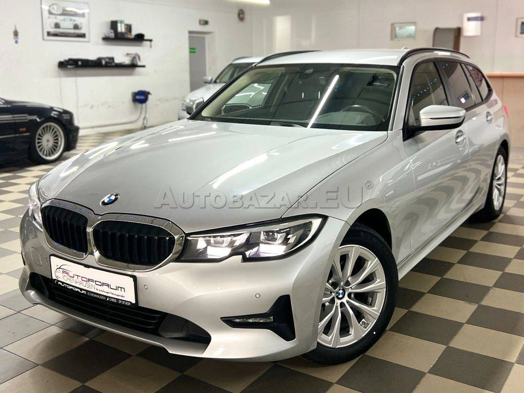 BMW Rad 3 Touring 320d mHEV  A/T