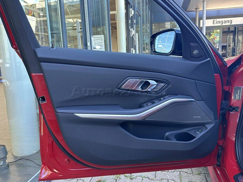 BMW Rad 3 Touring 320d mHEV  xDrive A/T