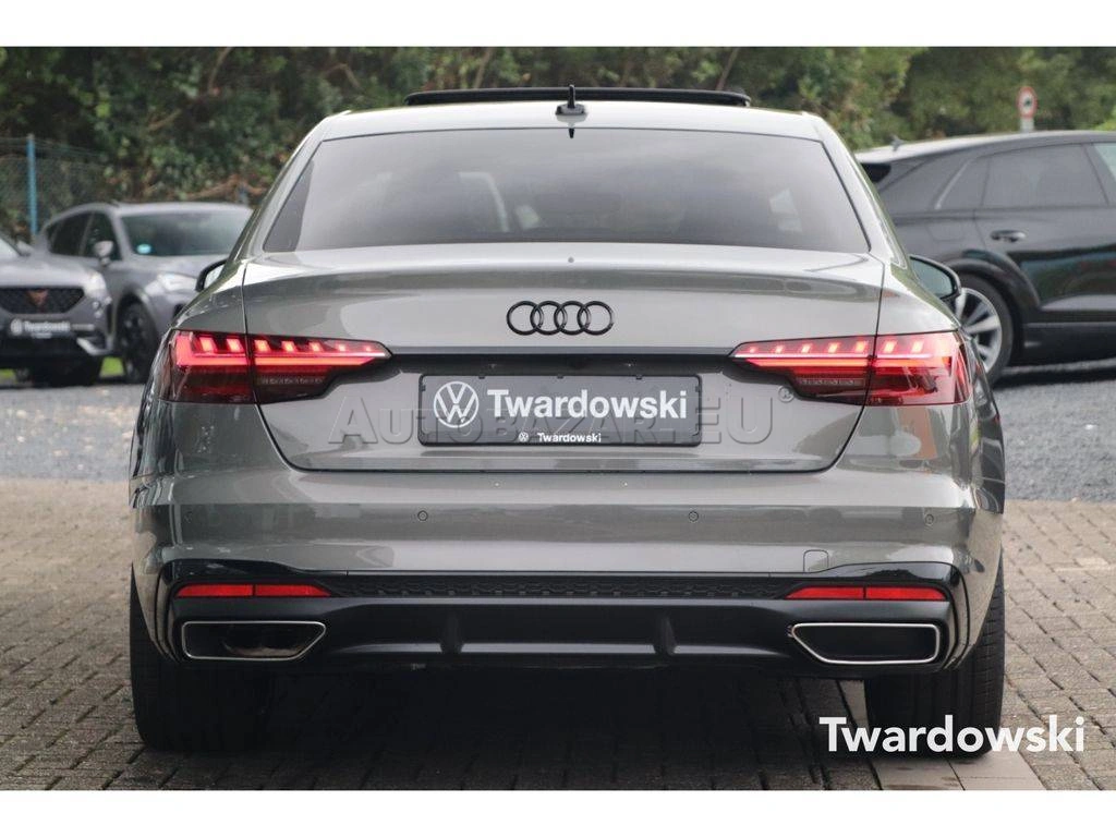 Audi A4 40 2.0 TDI mHEV S line S tronic