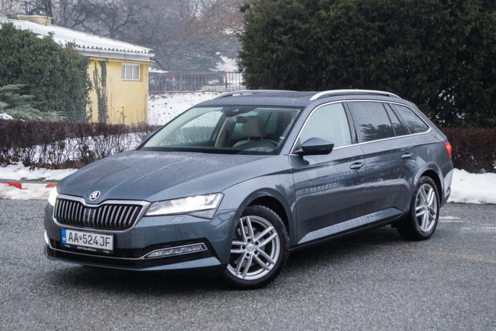 Škoda Superb Combi