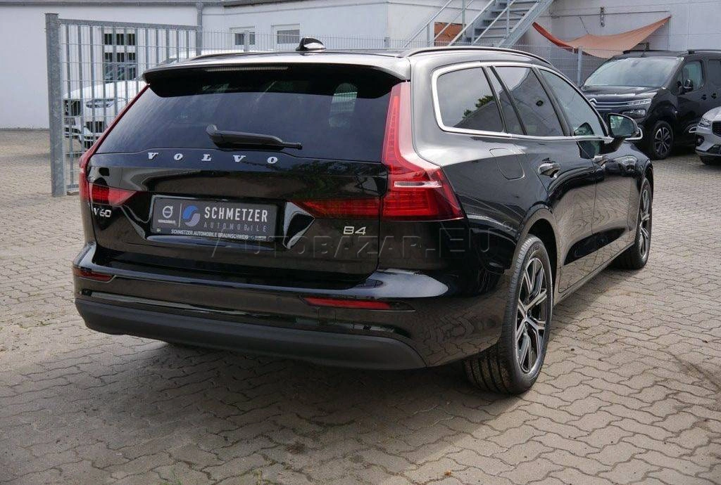 Volvo V60 V90 B4 D Core